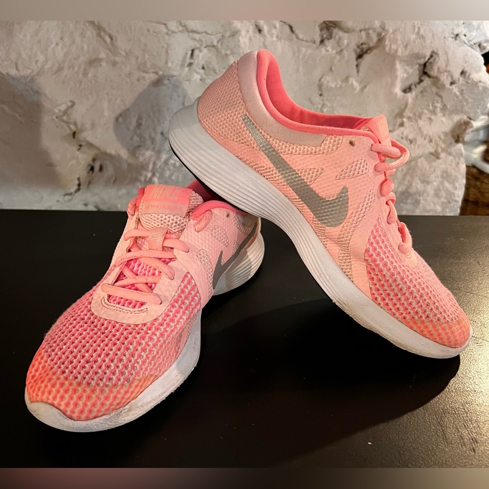 Nike youth running sneakers